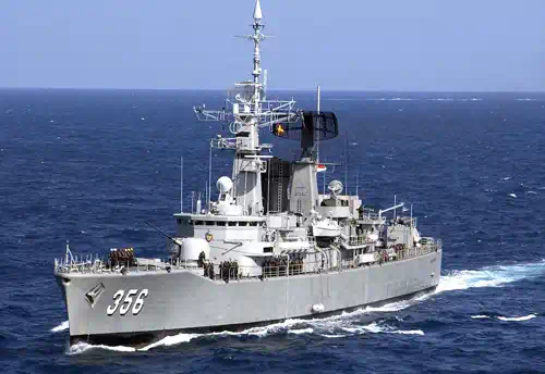 kapal-perang-kri-karel-satsuitubun-sejarah-dan-spesifikasi