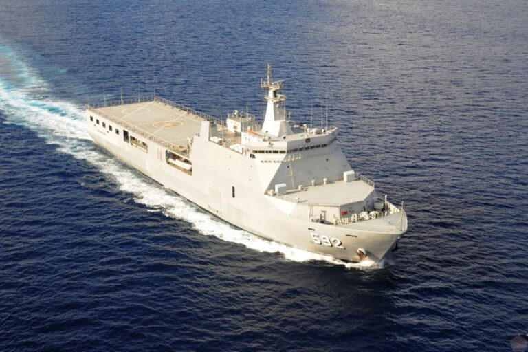 kapal-terbaik-kri-banjarmasin-keunggulan-dan-performa-unggul
