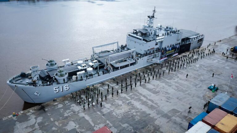 teluk-langsa-teluk-banten-kapal-perang-terbaru-tni-al