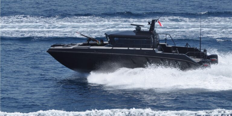 ulasan-kapal-terbaik-kelas-x-38-combat-cat
