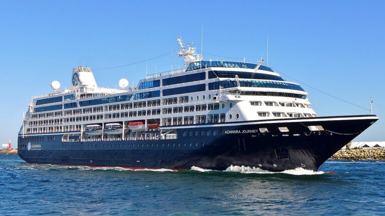 kapal-pesiar-azamara-journey-eksplorasi-elegan-di-lautan-dunia