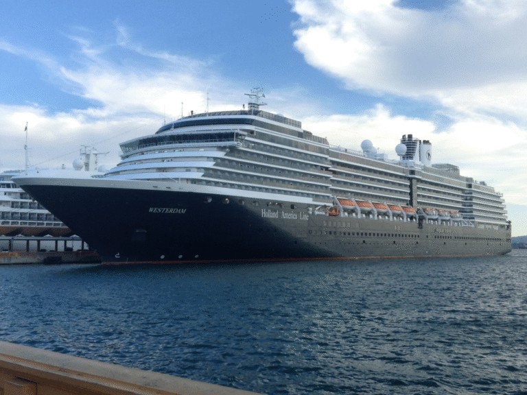 kapal-pesiar-westerdam-kapal-luxurious-untuk-pengalaman-berlayar