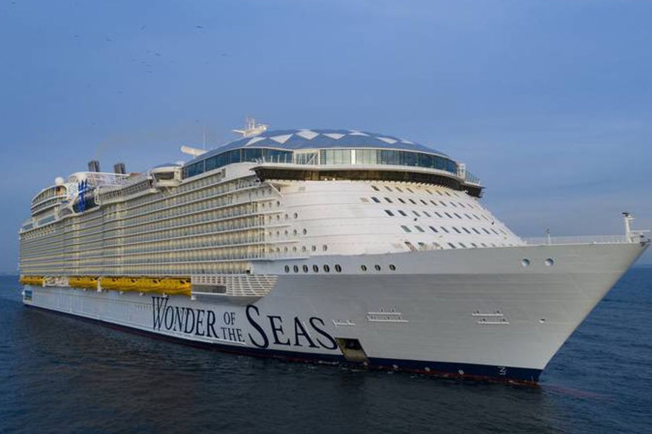 Kapal Pesiar Empress of the Seas: Keindahan dan Fasilitas Modern