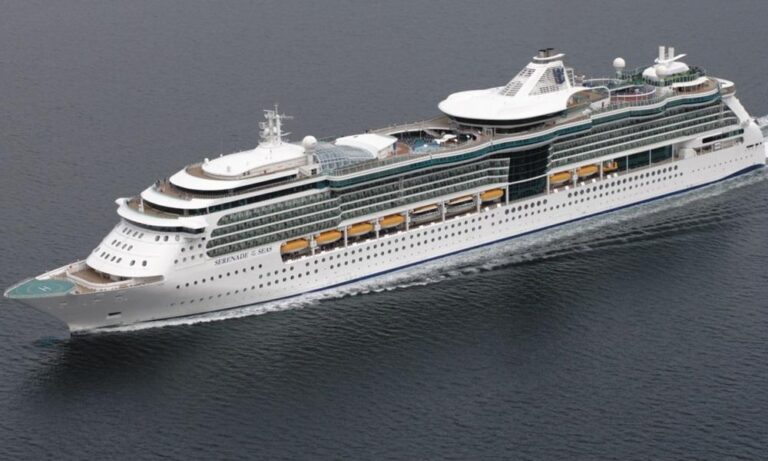 kapal-pesiar-serenade-of-the-seas-petualangan-di-lautan-luas