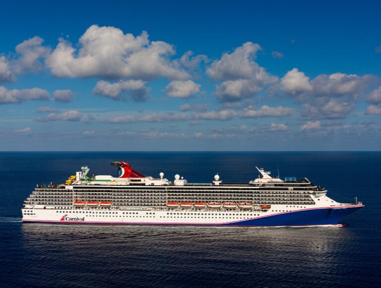mengenal-kapal-pesiar-carnival-pride-fasilitas-dan-destinasi-menarik