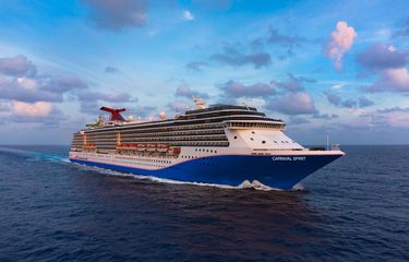 kapal-pesiar-kelas-spirit-fitur-keunggulan-dan-paket-wisata