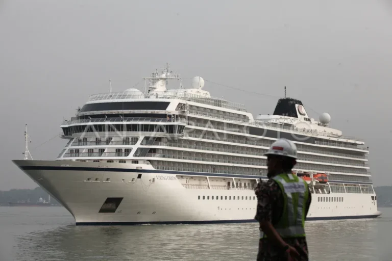 kapal-pesiar-viking-orion-eksplorasi-kemewahan-dan-petualangan-laut