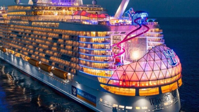 kapal-pesiar-bella-fortuna-keindahan-dan-fasilitas-mewah-di-lautan