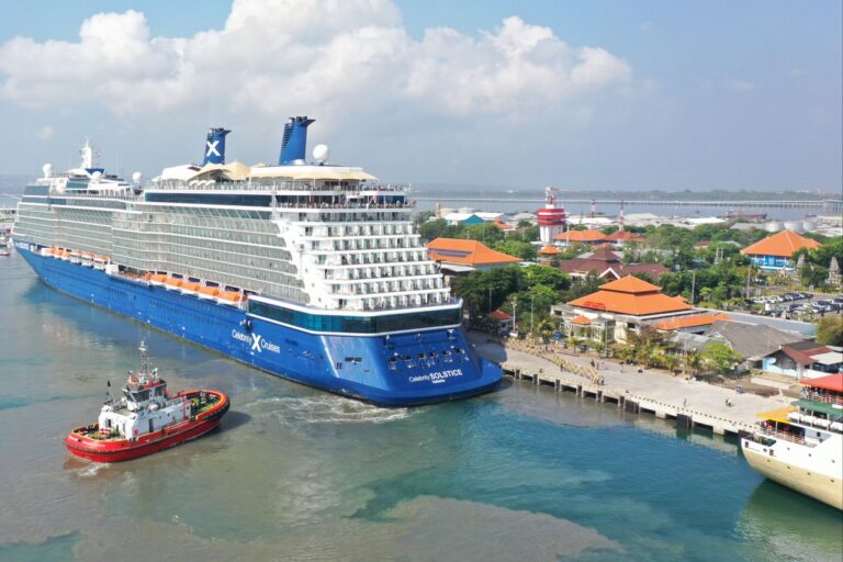 kapal-pesiar-celebrity-century-fasilitas-dan-pengalaman-pelayaran