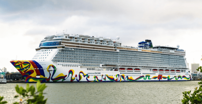 kapal-pesiar-norwegian-encore-fasilitas-dan-keunggulan-utama