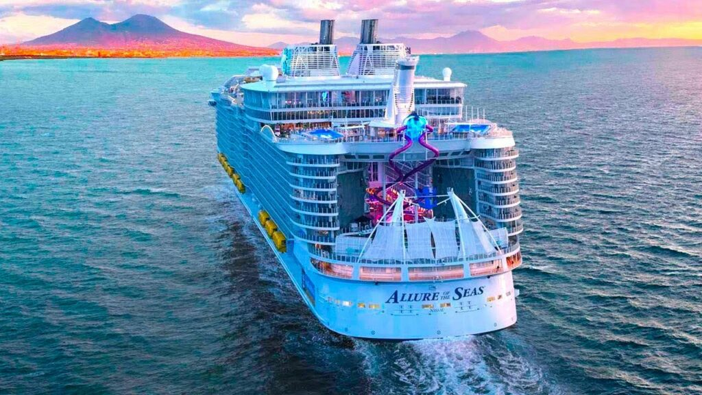 keindahan-kapal-pesiar-allure-of-the-seas-yang-mengagumkan