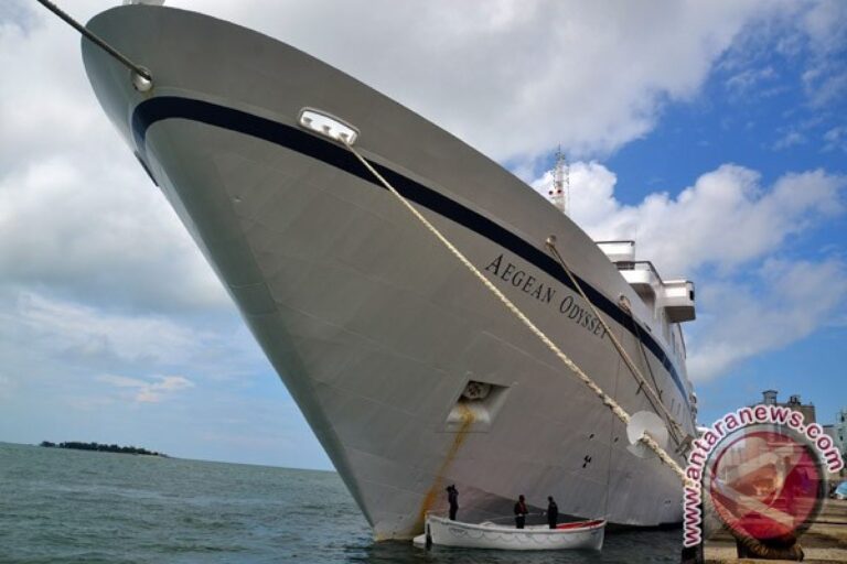 mengenal-kapal-pesiar-aegean-odyssey-petualangan-laut-yang-memikat