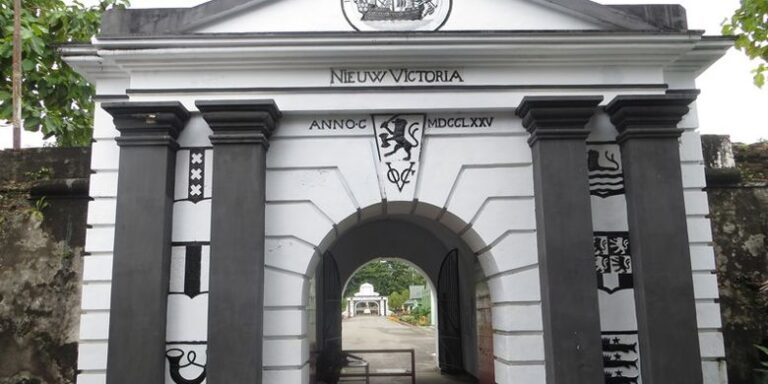 penyayi-fort-victoria-sejarah-dan-keindahan-benteng-bersejarah