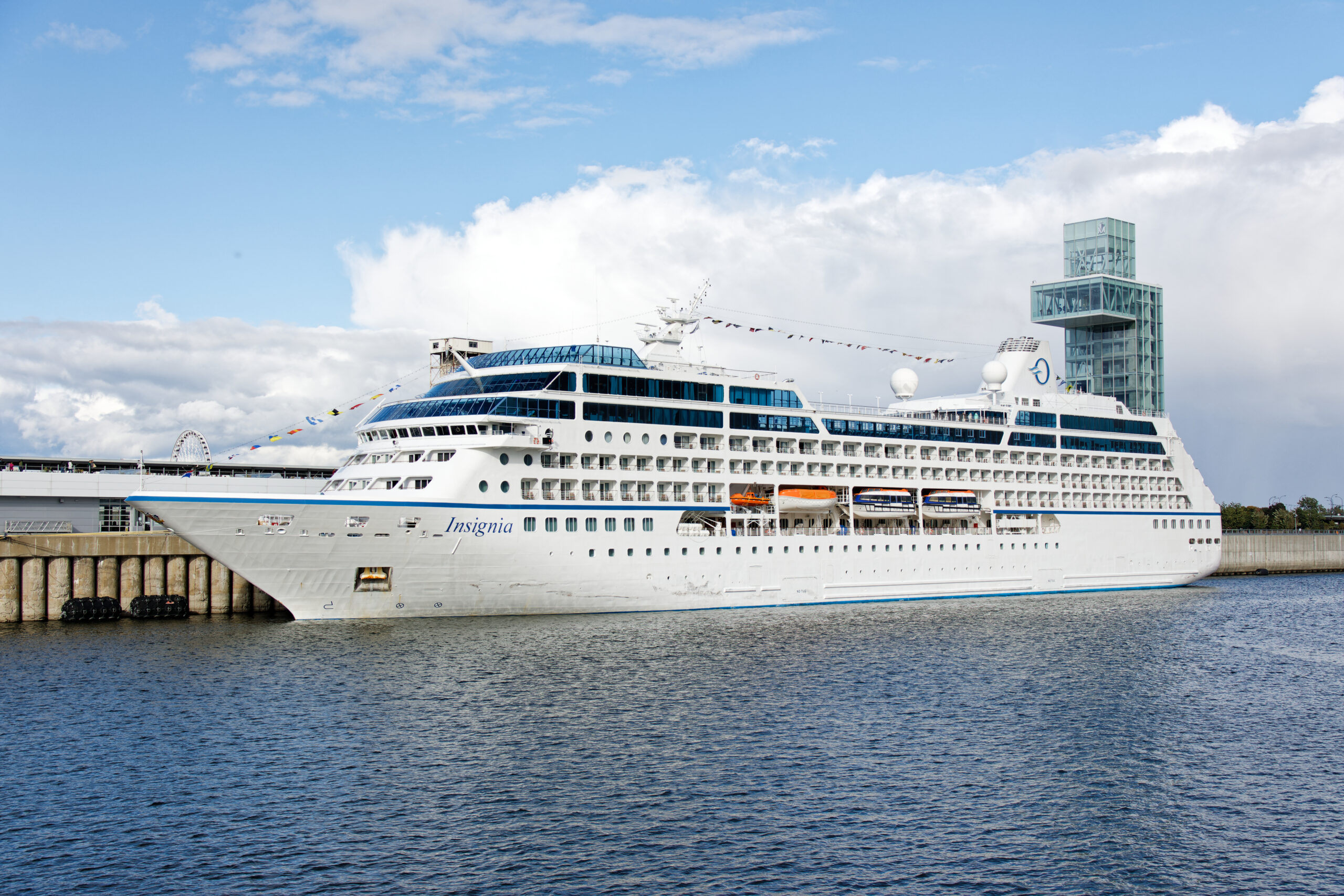 simbol-insignia-kapal-pesiar-makna-dan-sejarahnya