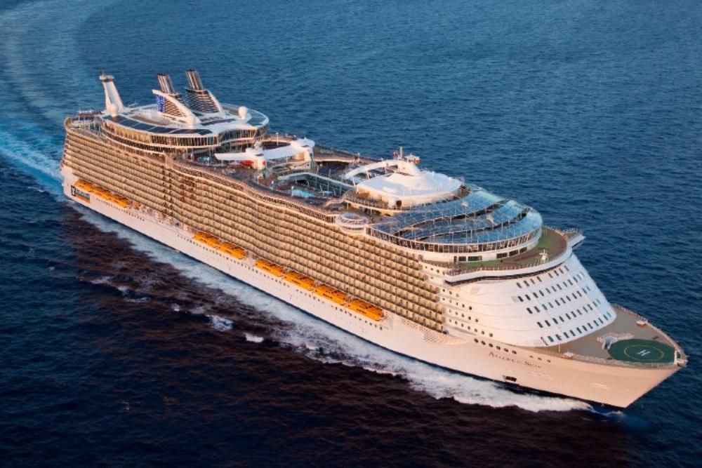 kapal-pesiar-iona-kapal-pesiar-modern-dengan-fasilitas-lengkap